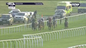 Video preview image for Leicester 15:00 - Bet At racingtv.com Fillies' Juvenile Hurdle (3)