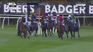 Video preview image for Wincanton 13:45 - Watch On Racing TV Mares' Maiden Hurdle (4)