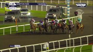 Video preview image for Kempton Park 19:45 - Unibet Fillies' Handicap (4)