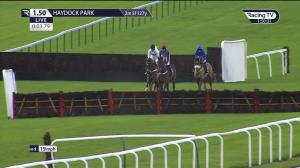 Video preview image for Haydock Park 13:50 - Jewson Widnes Novices' Chase (2)
