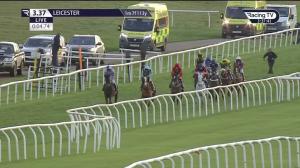 Video preview image for Leicester 15:37 - Leicester Racecourse Novices' Handicap Hurdle (5)