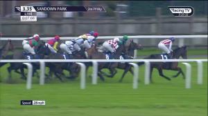 Video preview image for Sandown Park 15:35 - Pertemps Network Handicap Hurdle (Qualifier) (2)
