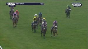 Video preview image for Wetherby 15:20 - William Hill Betting TV Handicap Hurdle (Qualifier) (4)