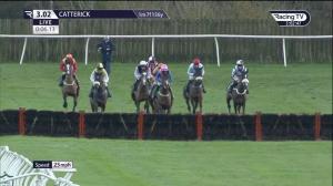 Video preview image for Catterick Bridge 15:02 - Sky Bet UK's No.1 Betting App Mares' Novices' Hurdle (Qualifier) (4)