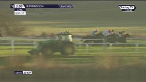 Video preview image for Huntingdon 15:00 - Racing TV Mares' Novices' Hurdle (3)