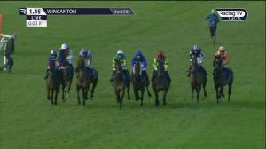 Video preview image for Wincanton 13:45 - Watch RacingTV With Free Trial Now Handicap Hurdle (Qualifier) (3)