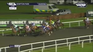 Video preview image for Kempton Park 19:00 - Unibet Casino Deposit £10 Get £40 Bonus Handicap (Qualifier) (4)