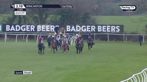 Video preview image for Wincanton 15:10 - Peckmoor Farm Lodges Novices' Hurdle (Qualifier) (3) (Div 1)