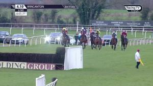 Video preview image for Wincanton 16:10 - Dick Hunt Handicap Chase (3)