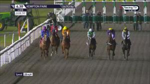 Video preview image for Kempton Park 18:30 - Unibet Conditions Stakes (Qualifier) (2)