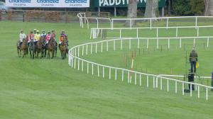 Video preview image for Leopardstown 13:35 - Racing TV '€12 Per Month This Weekend Only' Juvenile Hurdle (Spring) (Grade 1)