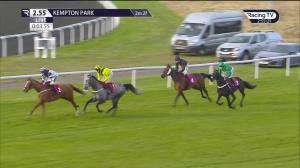 Video preview image for Kempton Park 14:55 - Bet At racingtv.com Novices' Limited Handicap Chase (3)