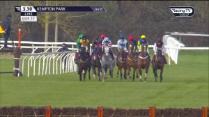 Video preview image for Kempton Park 15:30 - Visit racingtv.com Handicap Hurdle (4)