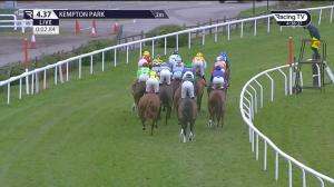 Video preview image for Kempton Park 16:37 - Racing TV Open Maiden National Hunt Flat (5)
