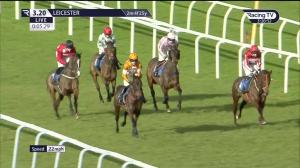 Video preview image for Leicester 15:20 - Visit racingtv.com Mares' Handicap Chase (Qualifier) (3)