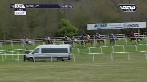 Video preview image for Newbury 15:37 - BetVictor Non-Runner-No-Bet At Cheltenham Seniors' Handicap Hurdle (3)