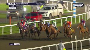 Video preview image for Kempton Park 19:00 - Unibet Support Safe Gambling Handicap (4)