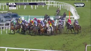 Video preview image for Sandown Park 14:25 - Paddy Power Imperial Cup Handicap Hurdle (Grade 3) (1)