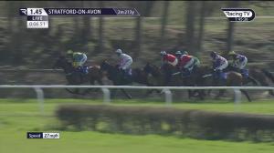Video preview image for Stratford-on-Avon 13:45 - Stratford Supports Racing To School Novices' Handicap Chase (4)