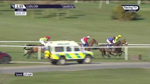 Video preview image for Ludlow 14:55 - Morris Property Novices' Handicap Chase (4)