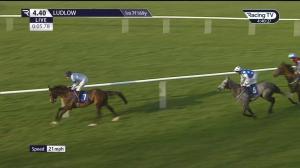 Video preview image for Ludlow 16:40 - Ludlow Farm Shop Handicap Hurdle (3)