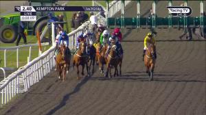 Video preview image for Kempton Park 14:40 - Unibet Queen's Prize Handicap (Qualifier) (2)