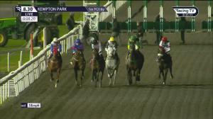 Video preview image for Kempton Park 20:30 - Unibet Handicap (Qualifier) (5)