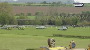 Video preview image for Stratford-on-Avon 15:30 - Happy 90th Birthday John Barnett Mares' Handicap Hurdle (4)