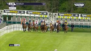 Video preview image for Beverley 14:50 - Beverley Beaker Handicap (3)