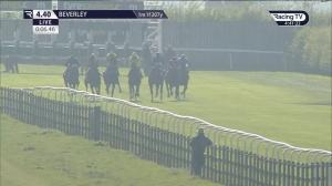Video preview image for Beverley 16:40 - Racing Again On Monday 2nd May Novice Stakes (5)
