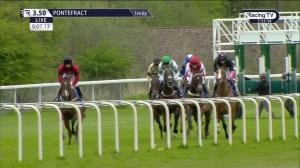 Video preview image for Pontefract 15:50 - Sportrack Synthetic Surfaces Supports The Nhc Handicap (4)