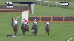 Video preview image for Warwick 14:25 - Poundland Family Fun Day Maiden Hurdle (4)
