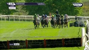 Video preview image for Fakenham 15:40 - Watch Fakenham On RacingTV Novices' Handicap Hurdle (5)