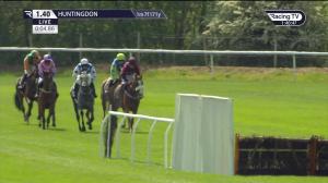 Video preview image for Huntingdon 13:40 - Pertemps Medical Professionals Nursing Novices' Handicap Hurdle (4)