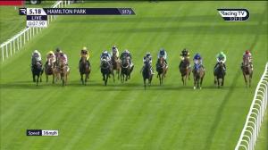 Video preview image for Hamilton Park 17:18 - Sky Bet Sunday Series Sprint Handicap (3)