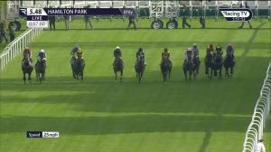 Video preview image for Hamilton Park 17:48 - Sky Bet Sunday Series 3yo Sprint Handicap (4)