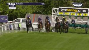 Video preview image for Beverley 14:40 - Bet With The Tote Selling Stakes (6)