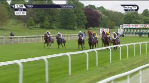 Video preview image for York 13:50 - Sky Bet Race To The Ebor Jorvik Handicap (2)