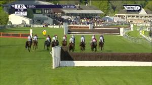 Video preview image for Perth 19:10 - Holiday Inn Express Staycation Handicap Chase (5)