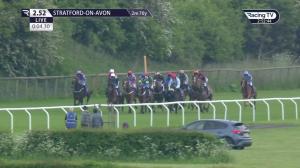 Video preview image for Stratford-on-Avon 14:52 - Allen Vs Ford Novices' Selling Hurdle (4)