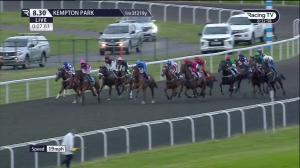 Video preview image for Kempton Park 20:30 - Racing TV Handicap (6)