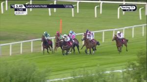 Video preview image for Sandown Park 17:40 - Watch Racing Online Free With Coral British EBF Fillies' Novice Stakes (4)