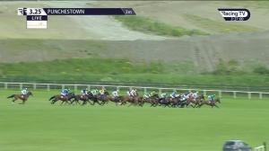 Video preview image for Punchestown 15:25 - Bar One Racing Bet In-Play Handicap Hurdle (Div 1)