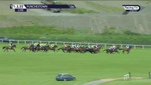 Video preview image for Punchestown 15:55 - Bar One Racing Bet In-Play Handicap Hurdle (Div 2)