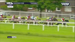 Video preview image for Sandown Park 17:40 - Coral 'Beaten-by-a-length' Free Bet Handicap (5)