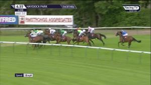 Video preview image for Haydock Park 18:55 - Richard Haworth Hotel Linen Experts Novice Stakes (3)