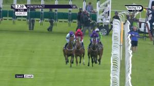 Video preview image for Pontefract 19:30 - EBF Stallions Vw Van Centre (West Yorkshire) Ltd Youngsters Conditions Stakes (2)