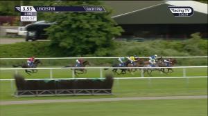 Video preview image for Leicester 15:55 - Leicester City Fc EBF Restricted Novice Stakes (4)