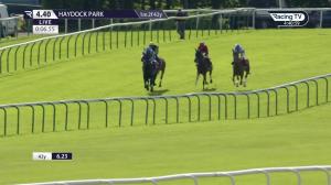 Video preview image for Haydock Park 16:40 - Pareto Financial Planning Handicap (3)