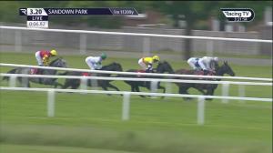 Video preview image for Sandown Park 15:20 - Watch Racing Online Free With Coral Handicap (3)